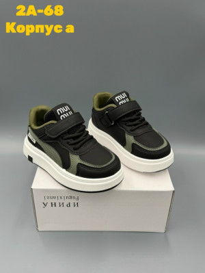 Кроссовки #23247578