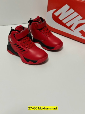 Кроссовки #23248103