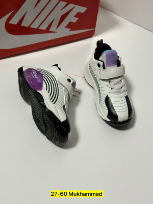 Кроссовки #23248223