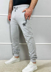 Спортивные брюки