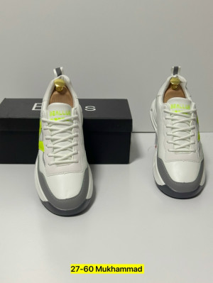 Кроссовки #23261514