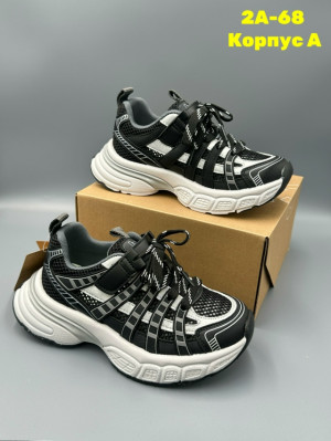 Кроссовки #23262950