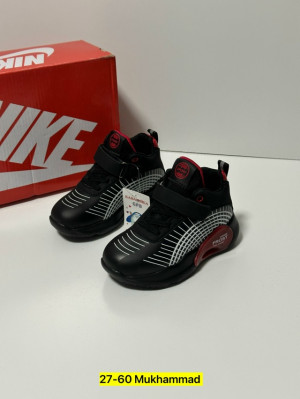 Кроссовки #23263379