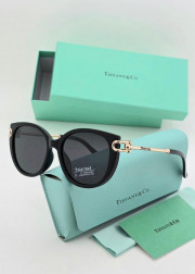 Набор женские солнцезащитные очки, коробка, чехол + салфетки