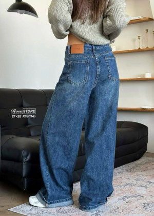 Джинсы #23275390