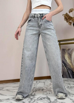 Джинсы #23277574