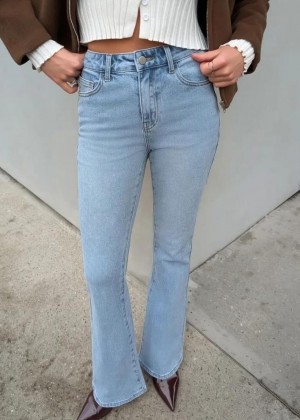 Джинсы #23279281