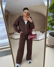 Спортивный костюм