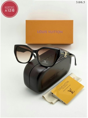Солнцезащитные очки #23293567