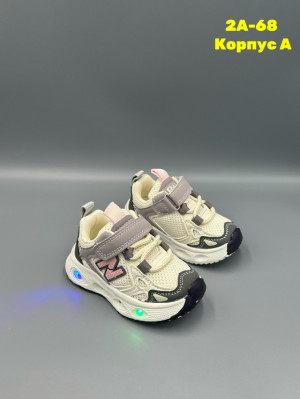 Кроссовки #23297322