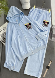 Спортивный костюм