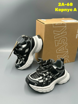 Кроссовки #23301418