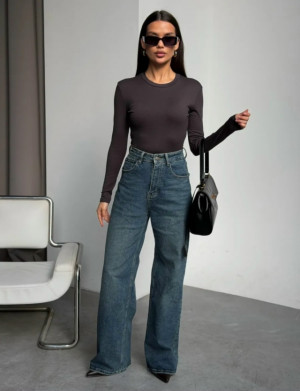 Джинсы #23321619