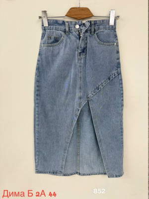 Джинсы #23335735