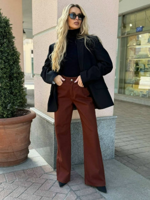 Джинсы #23339314