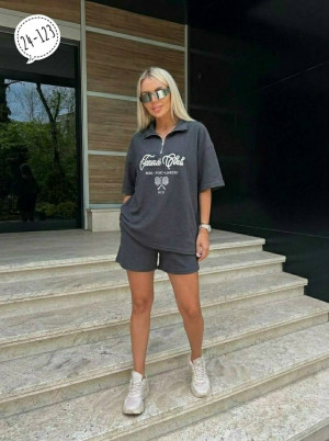 Костюм #23359657