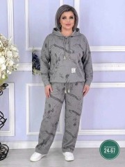 Костюм