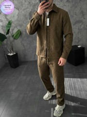 Костюм