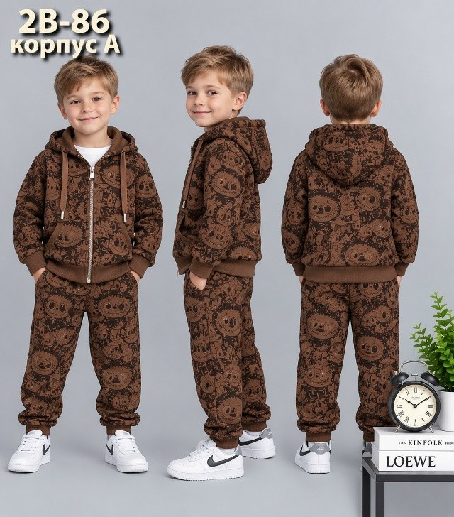 Костюм