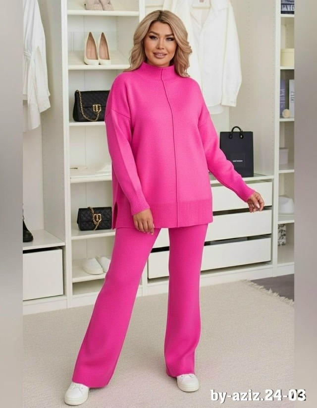 Костюм