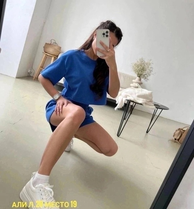 Спортивный костюм 22903832