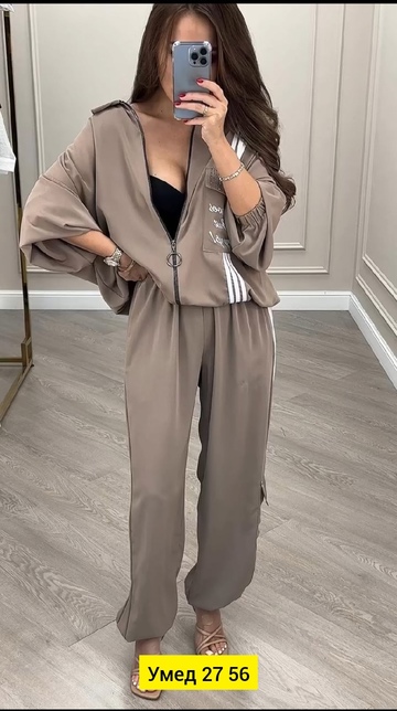 Спортивный костюм 22910126