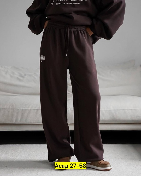 Спортивный костюм 22911303