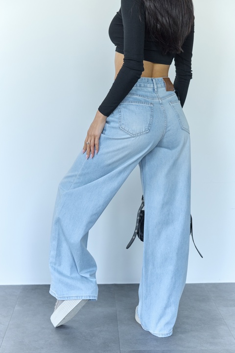 Джинсы 22911428