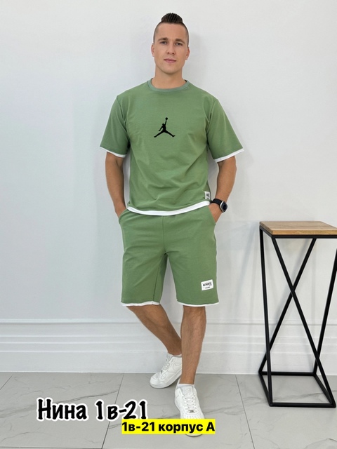 Спортивный костюм 22911127