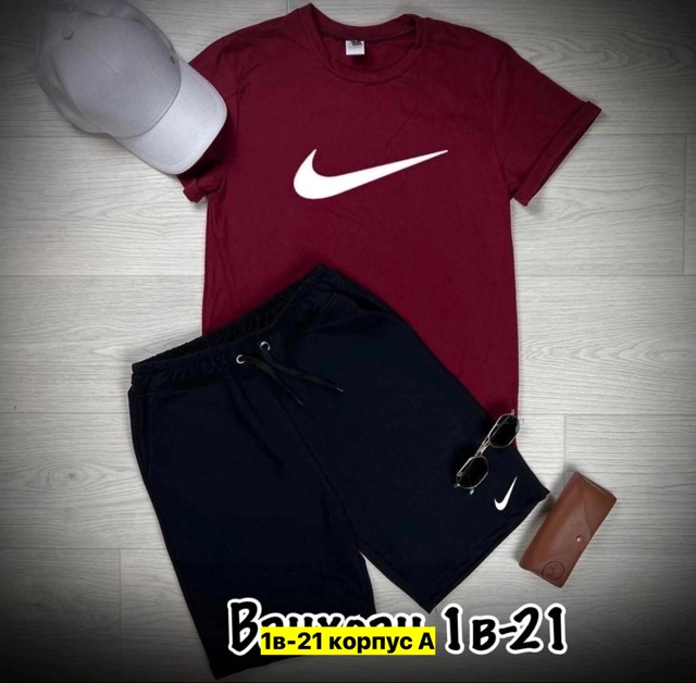 Спортивный костюм 22910599