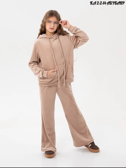 Спортивный костюм 22912623