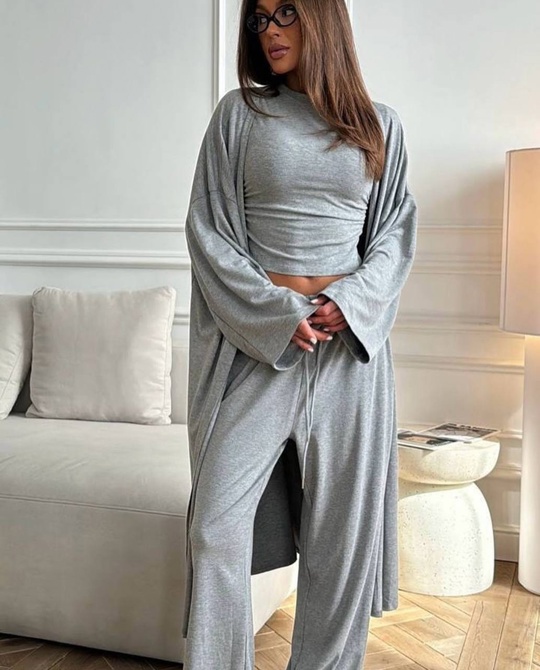 Спортивный костюм 22912772