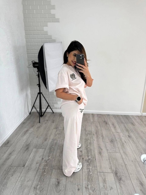 Спортивный костюм 22915261