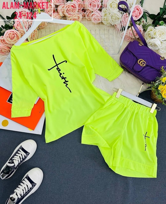 Спортивный костюм 22916236