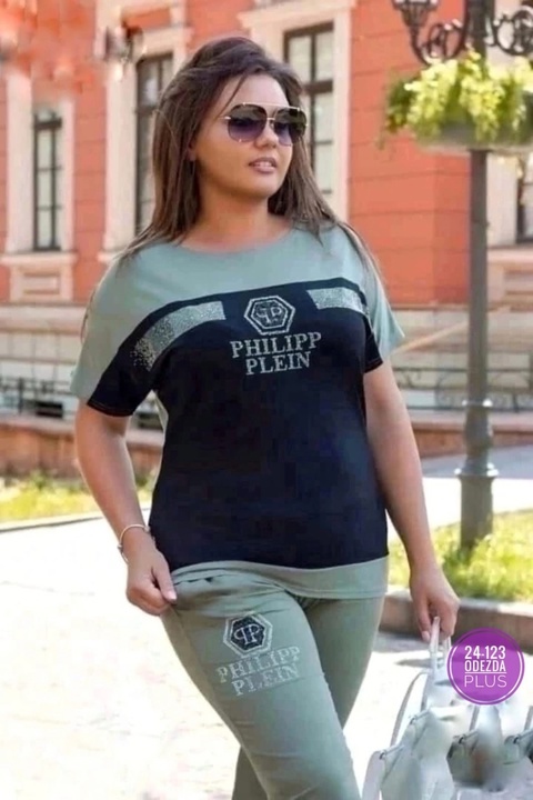 Спортивный костюм 22921189