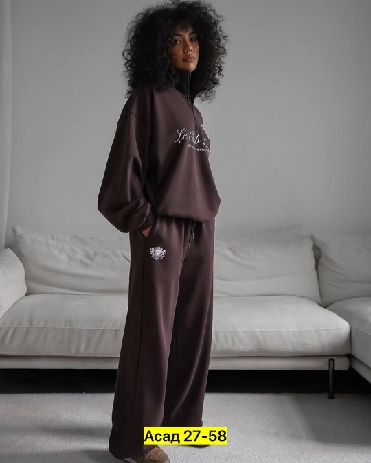 Спортивный костюм 22921089