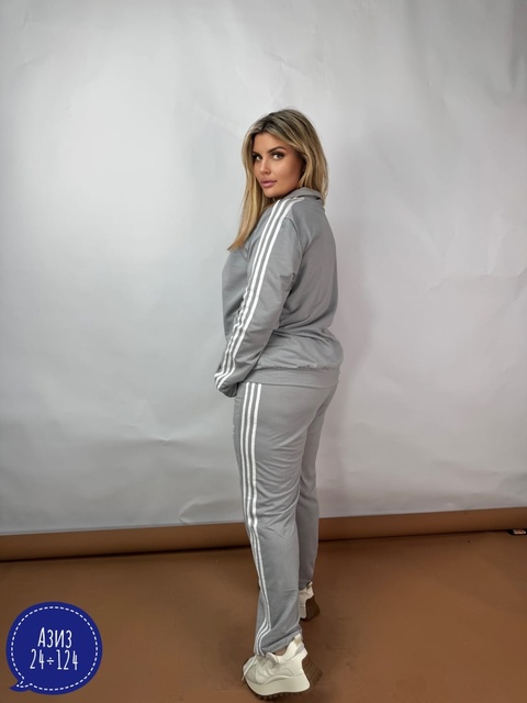 Спортивный костюм 22924755