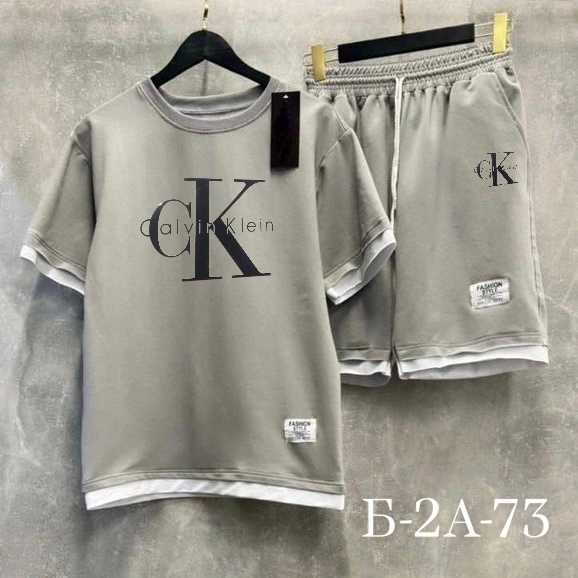 Спортивный костюм 22927283