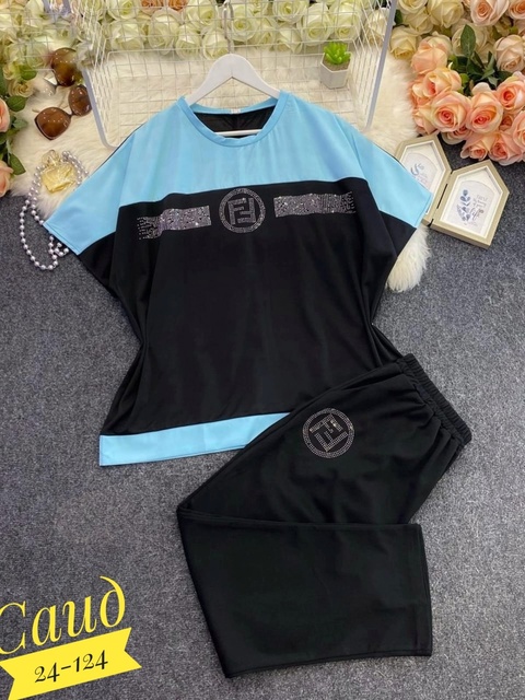 Спортивный костюм 22930218