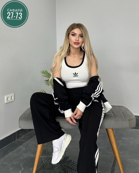 Спортивный костюм 22932359