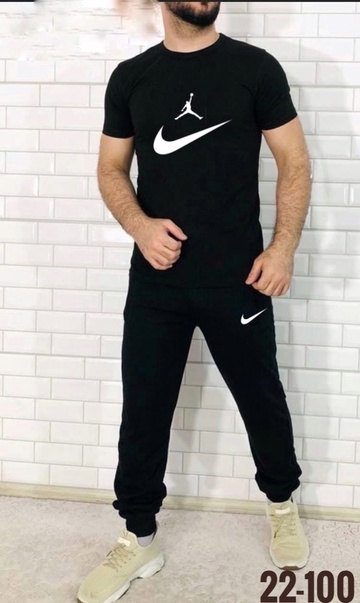 Спортивный костюм 22930844