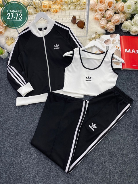 Спортивный костюм 22932359