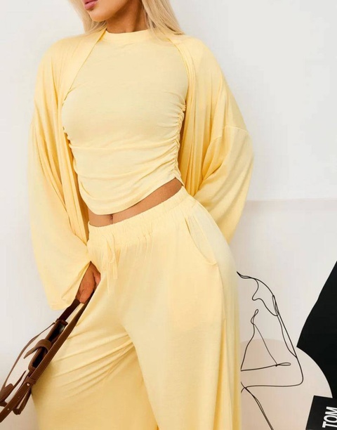 Костюм 22930829