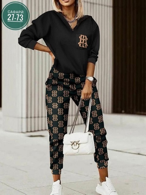 Спортивный костюм 22932360