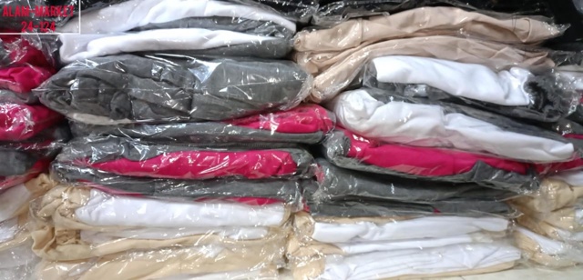 Спортивный костюм 22932903