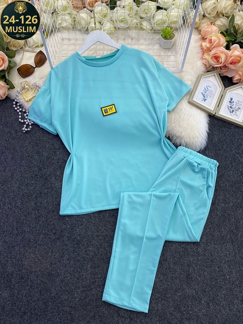 Спортивный костюм 22932424