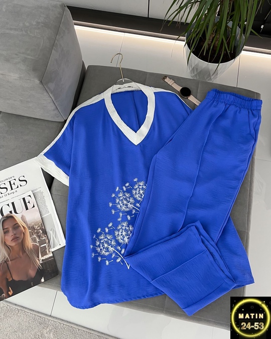 Костюм 22935442