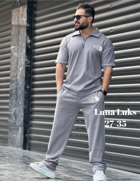 Спортивный костюм 22937974