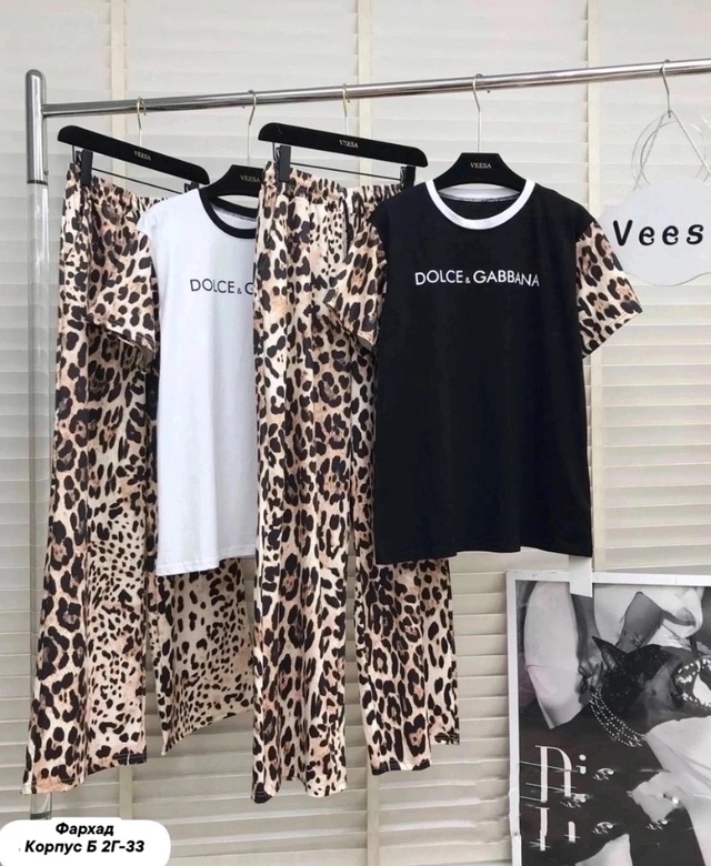 Спортивный костюм 22942563