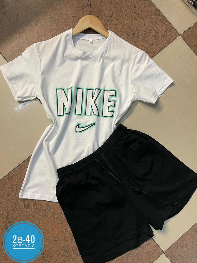 Спортивный костюм 22944045